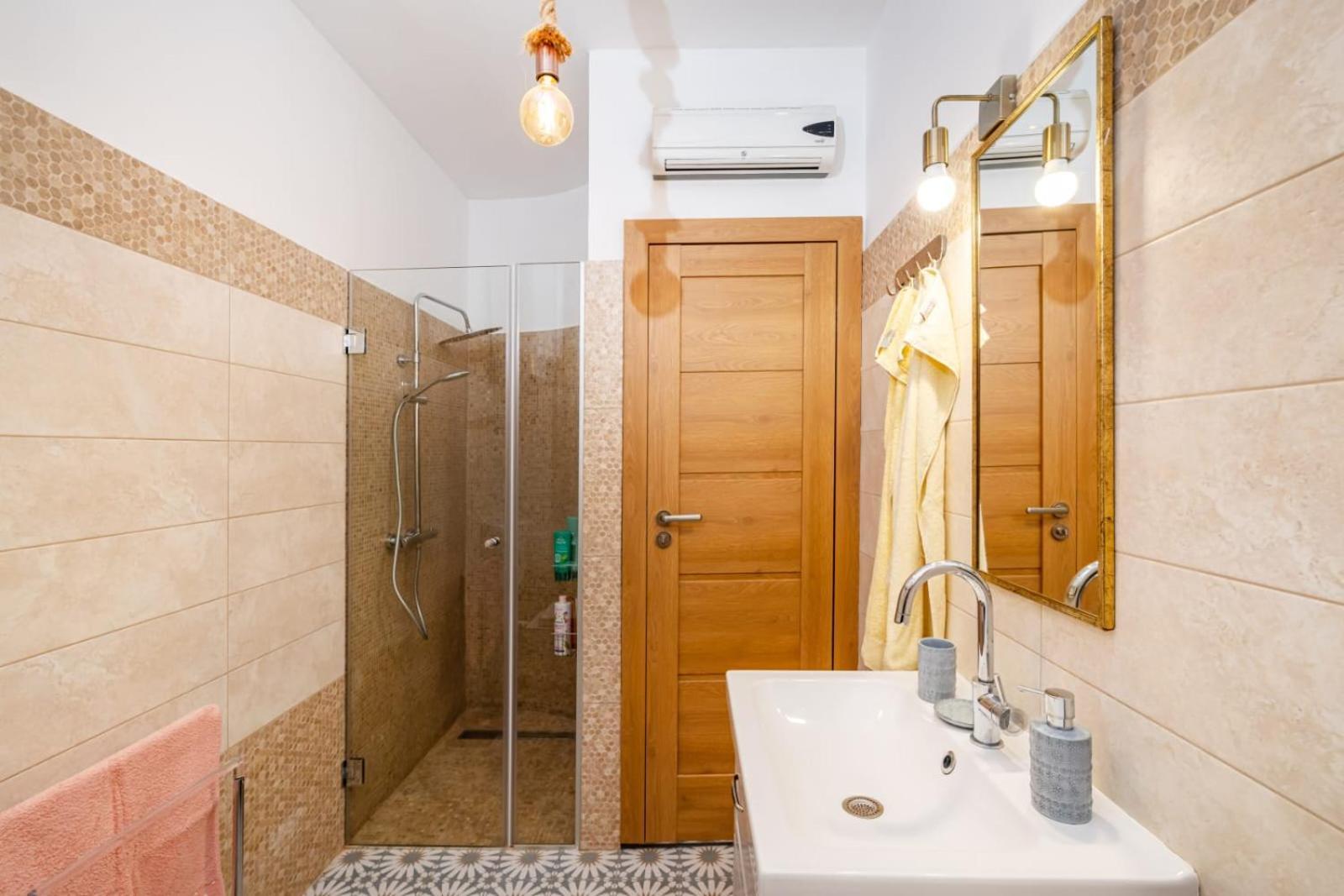 Ida Arts Apartments Zadar Habitación foto